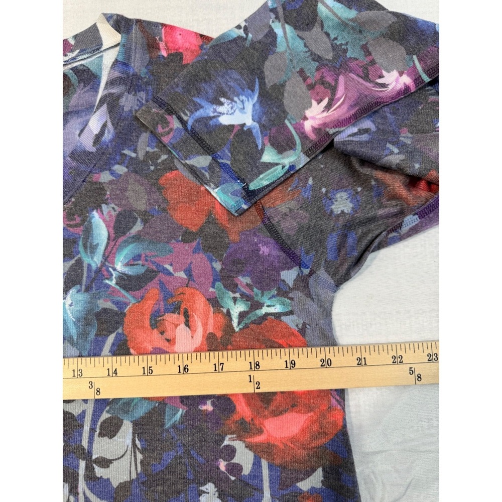 Soft Surroundings Pullover Top Soft Knit Blue Floral Womens Large V-Neck - Picture 7 of 10